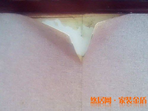 壁紙翹邊的問題