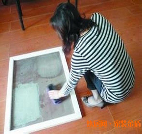 重慶裝修公司支招紗窗清洗小妙招