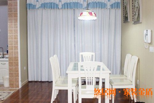 定做窗簾的時候需要注意哪些事項(xiàng)？