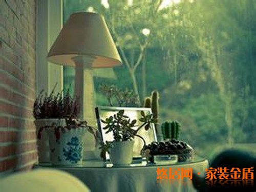 裝飾燈具的選購應(yīng)該考慮哪些問題？