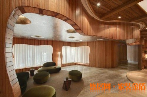 裝飾燈具的選購應(yīng)該考慮哪些問題？