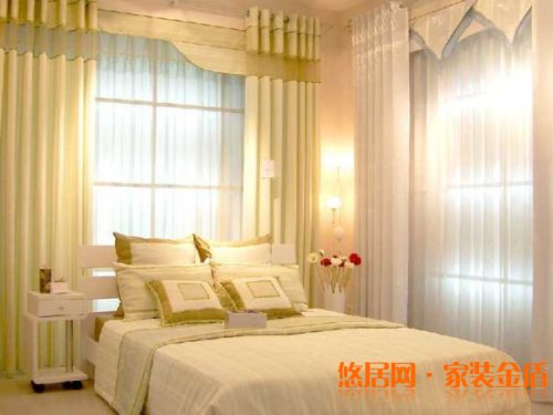 臥室的窗簾如何選擇