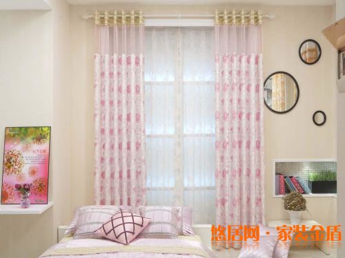 臥室的窗簾