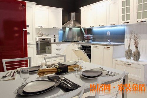 開放式廚房廚具應該如何選擇？