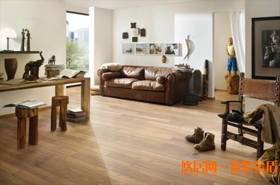 地板受潮怎么辦？三招就能輕松解決